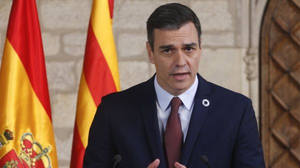 Ισπανία: Μετά από περισυλλογή ο Πέδρο Σάντσεθ ανακοίνωσε ότι θα συνεχίσει ως Πρωθυπουργός