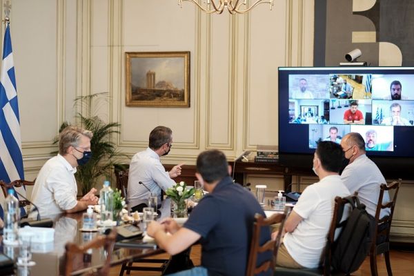 Κυρ. Μητσοτάκης: Αρκετά αισιόδοξοι ότι θα δουλέψει το υπό ανάπτυξη εμβόλιο της AstraZeneca