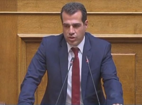 Θ. Πλεύρης: Αναστέλλονται από 15 Απριλίου τα πρόστιμα στους ανεμβολίαστους άνω των 60