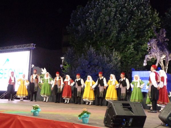 Με "Άρωμα Ελλάδας" η προτελευταία βραδιά της 56ης Διεθνούς Γιορτής Πολιτισμού "Καραϊσκάκεια"