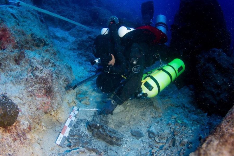 Πολυάριθμα ευρήματα ανακαλύφθηκαν σε νέα αποστολή στο ναυάγιο των Αντικυθήρων