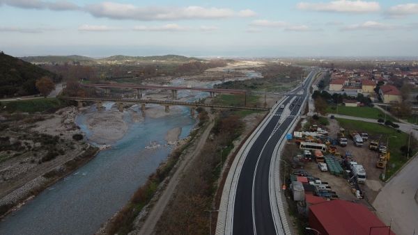 Παραδόθηκε σε κυκλοφορία η παράκαμψη Πύλης – Παλαιομονάστηρου (+Φώτο)