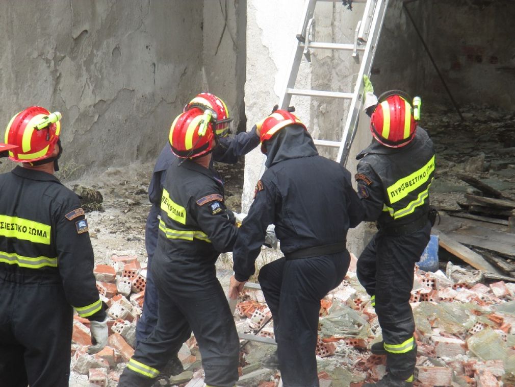 Γρήγορη επέμβαση της Πυροσβεστικής Υπηρεσίας Παλαμά απέτρεψε τα χειρότερα σε εκκοκκιστήριο