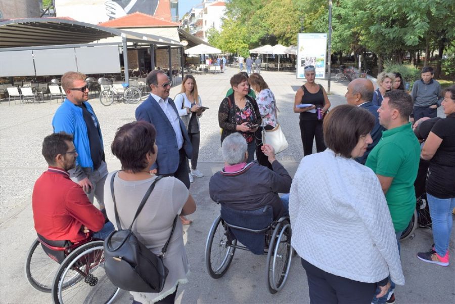 &quot;Ιστορικό περίπατο στην πόλη για όλους&quot; διόργανωσε το Ιστορικό - Λαογραφικό Μουσείο «Λ. &amp; Ν. Σακελλαρίου»