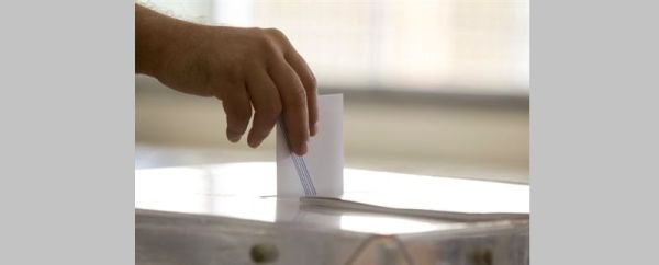 Αίρονται όλοι οι περιορισμοί στη ψήφο των εκλογέων του εξωτερικού - Σε δημόσια διαβούλευση το νομοσχέδιο