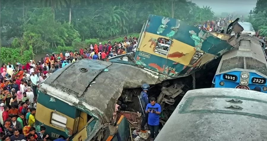 Μπανγκλαντές: Τουλάχιστον 17 νεκροί και περίπου 100 τραυματίες σε μετωπική σύγκρουση δύο τρένων