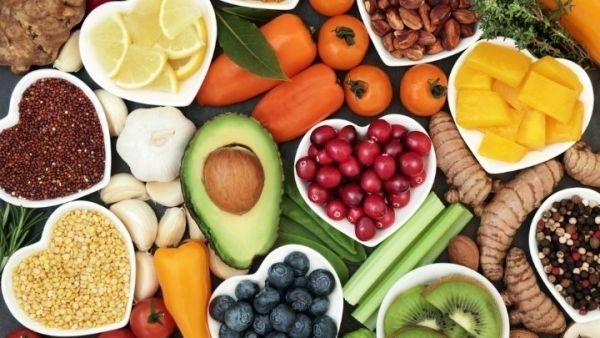 Η διατροφή στην ηλικία των 40 επηρεάζει την ποιότητα ζωής στα 70 - Τι δείχνει μελέτη σε πάνω από 106.000 άτομα