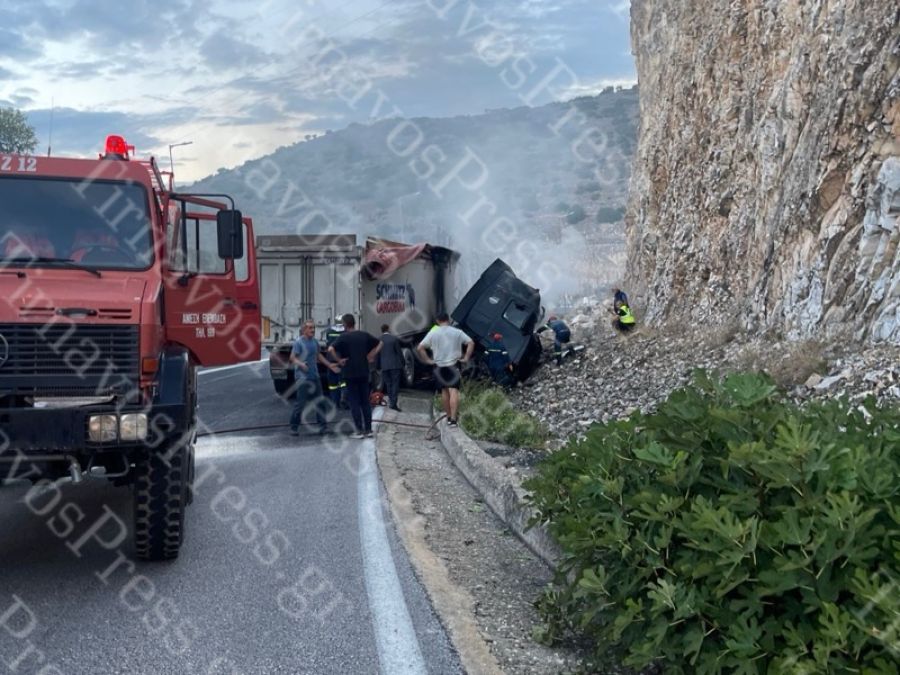 Θανατηφόρο τροχαίο για οδηγό νταλίκας στην Ε.Ο. Λάρισας - Κοζάνης