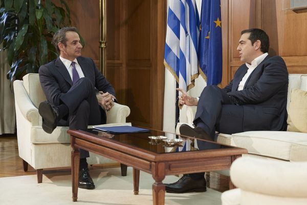 Το σχέδιο του νέου εκλογικού νόμου έδωσε στους πολιτικούς αρχηγούς ο Πρωθυπουργός - Ενημέρωση και για το ταξίδι στις Η.Π.Α.