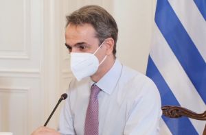 Μητσοτάκης στη σύσκεψη για την πανδημία: «Ελευθερία δεν σημαίνει ανευθυνότητα»