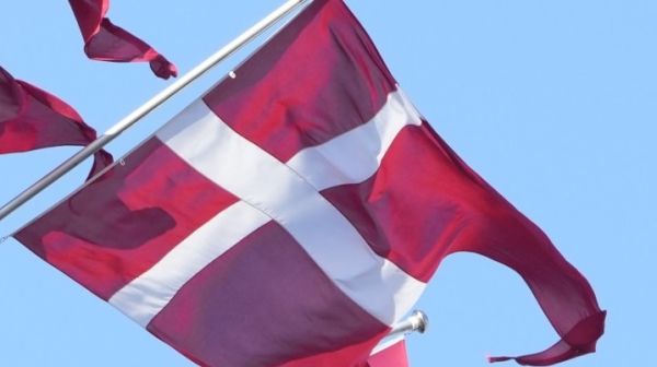 Δανία: Η πρωθυπουργός Φρεντέρκισεν δέχθηκε επίθεση στο κέντρο της Κοπεγχάγης - Ο δράστης συνελήφθη