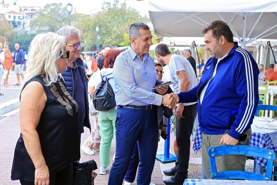 Συνάντηση Δ. Κουρέτα με τον Δήμαρχο Σκιάθου Θ. Τζούμα για την αναβάθμιση της συνεργασίας της Περιφέρειας Θεσσαλίας με τον Δήμο Σκιάθου