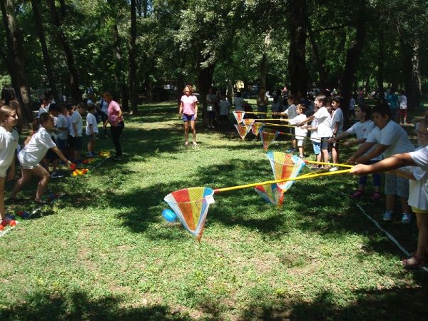 Μεγάλος καλοκαιρινός παιδότοπος των ΚΔΑΠ του Δήμου Καρδίτσας