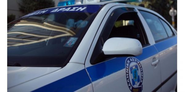 Βόλος: Δύο συλλήψεις για κλοπή μοτοσικλέτας και καταστήματος