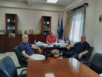 Συνάντηση του σωματείου ΑμεΑ με το Δήμαρχο Παλαμά