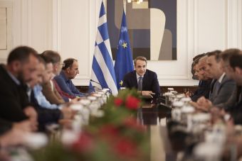 Μητσοτάκης στους αγρότες: Φθηνότερο ρεύμα για όλους για 2+8 χρόνια και προκαταβολή του ΕΦΚ 40 εκατ. στα τέλη Μαρτίου