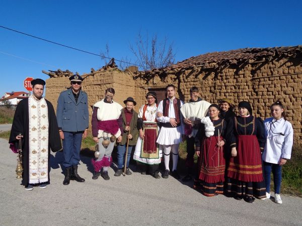 Αναβίωση εθίμου &quot;Ρουγκάτσια&quot; από τον Μορφωτικό Σύλλογο Καλλιφωνίου