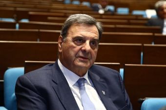 Ο Ισίδ. Κούβελος νέος Πρόεδρος της Ελληνικής Ολυμπιακής Επιτροπής - Ο Δημ. Ταμπάκος αναλαμβάνει Πρόεδρος Εθνικής Ολυμπιακής Ακαδημίας