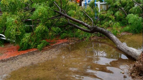 Κλειστά σήμερα Τετάρτη (13/11) τα σχολεία στην Κέρκυρα λόγω της σφοδρής κακοκαιρίας που πλήττει το νησί