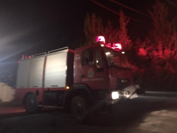 Δύο νεκροί από πυρκαγιά σε αποθήκη στο Κορωπί