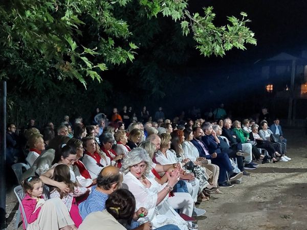 Πολιτιστικό καλοκαίρι στη Δρακότρυπα: εκδήλωση στο πλαίσιο του 41ου Διεθνούς Φεστιβάλ Καρδίτσας