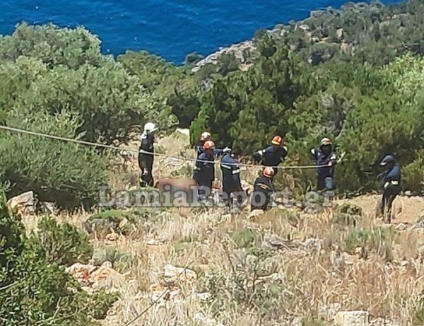 Βοιωτία: Μηχάνημα έργων έφυγε στο γκρεμό - Νεκρός ο 58χρονος χειριστής