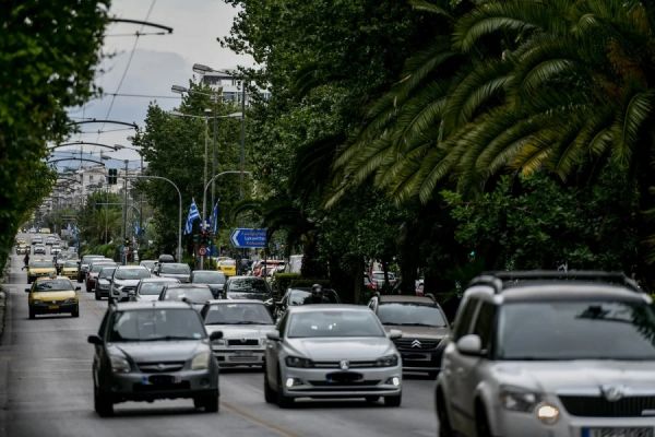 Άνοιξε η πλατφόρμα myCAR για τα τέλη κυκλοφορίας με το μήνα, πώς θα πάρετε «πίσω» τις πινακίδες