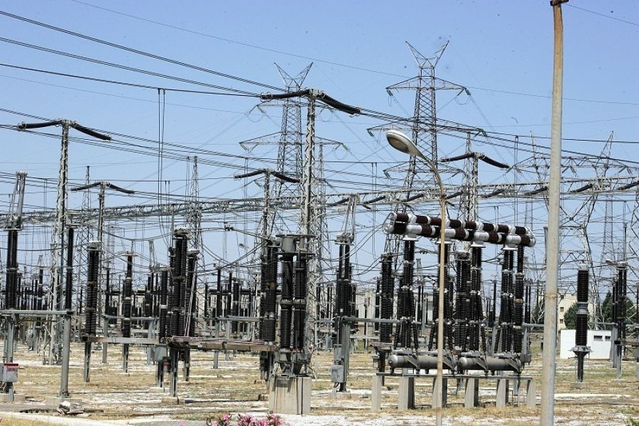 ΥΠΕΝ: Κάτω από 15 λεπτά η kWh η τελική τιμή για τους οικιακούς καταναλωτές ηλεκτρικής ενέργειας   