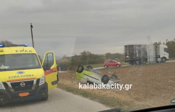 Εκτροπή - ανατροπή οχήματος σε περιοχή των Τρικάλων