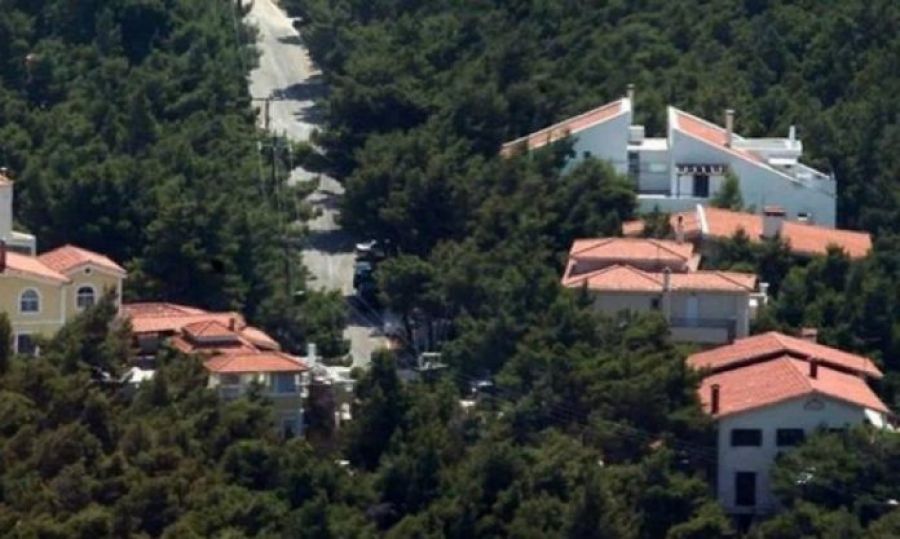 Έρχεται παράταση κατά ένα έτος στην υποβολή δικαιολογητικών για τα αυθαίρετα