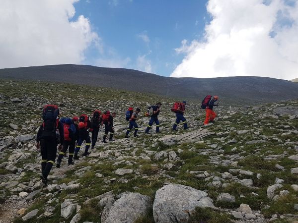 Διπλή επιχείρηση διάσωσης τραυματισμένων ανδρών στον Όλυμπο - Κατέληξε 40χρονος αλλοδαπός