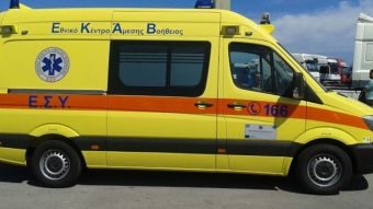 Μία 29χρονη νεκρή και άλλες τρεις νεαρές γυναίκες τραυματισμένες σε τροχαίο στην Εγνατία, στο ύψος της Ημαθίας
