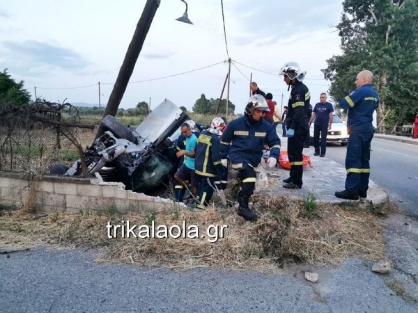 Τραυματισμός οδηγού αυτοκινήτου σε τροχαίο στον Παραπόταμο Τρικάλων (+Βίντεο)