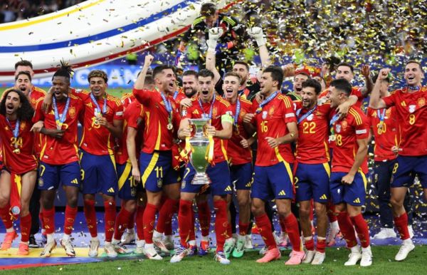 Euro 2024: Δίκαια πρωταθλήτρια Ευρώπης η Ισπανία - Νίκη με 2-1 επί της Αγγλίας (+Βίντεο)