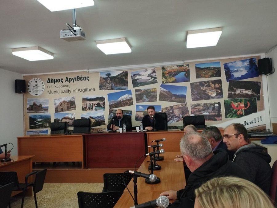 Στο Δήμο Αργιθέας βρέθηκε τη Δευτέρα (30/10) ο Υφ. Κλιματικής Κρίσης και Πολιτικής Προστασίας Χρ. Τριαντόπουλος (+Φωτο)