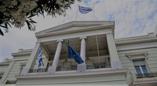 Υπ. Εξωτερικών: Κατάφωρη παραβίαση θεμελιωδών αρχών του Διεθνούς Δικαίου η αναγνώριση &quot;ανεξαρτησίας&quot; Ντονέτσκ και Λουχάνσκ