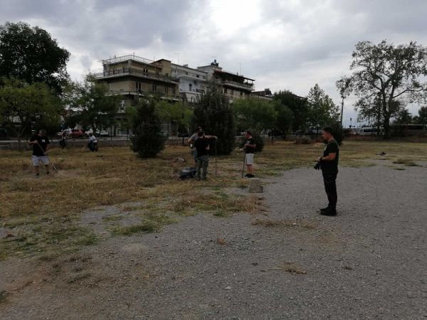 Τ.Ε. Καρδίτσας του ΚΚΕ - Τ.Σ. Καρδίτσας της Κ.Ν.Ε.: Το 47ο Φεστιβάλ ΚΝΕ Οδηγητή &quot;δίνει ζωή&quot; στο πάρκο Λουμάκη