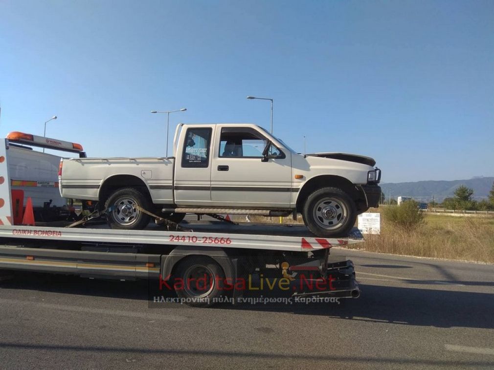 Οδύσσεια λόγω έργων η μετάβαση στο νοσοκομείο -Τροχαίο με υλικές ζημιές σε παρακαμπτήριο (+Φώτο)