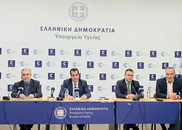 Θ. Πλεύρης για τις ελλείψεις παιδιατρικών φαρμάκων - Αν δεν υπάρχουν τα πρωτότυπα αντικαθίστανται από τα γενόσημα