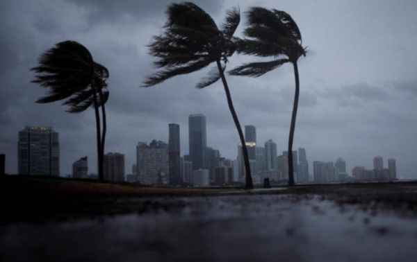 Τυφώνας Ιντάλια: Ο κυβερνήτης ΜακΜάστερ κήρυξε κατάσταση έκτακτης ανάγκης στη Νότια Καρολίνα