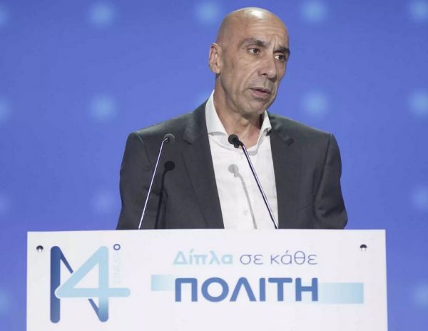 Ο  Γιάννης Μπρατάκος νέος γενικός γραμματέας του πρωθυπουργού