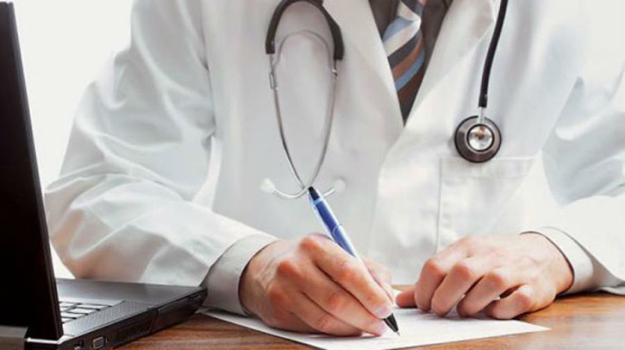 ΠΙΣ: «Επαίσχυντη ρύθμιση» του υπουργείου Υγείας - Επιτρέπει την επίταξη υπηρεσιών ιδιωτών γιατρών