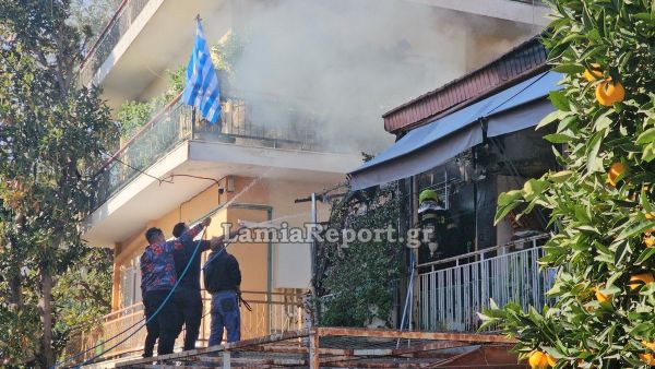 Λαμία: Κάηκε κατοικία το μεσημέρι της Τρίτης 19 Νοεμβρίου (+Φωτο +Βίντεο)